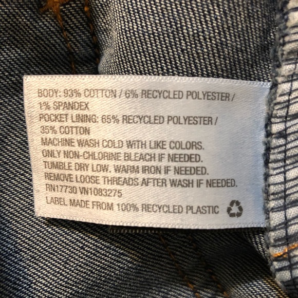 Universal Thread Denim Jean Skirt, 2/26 - Picture 4 of 4